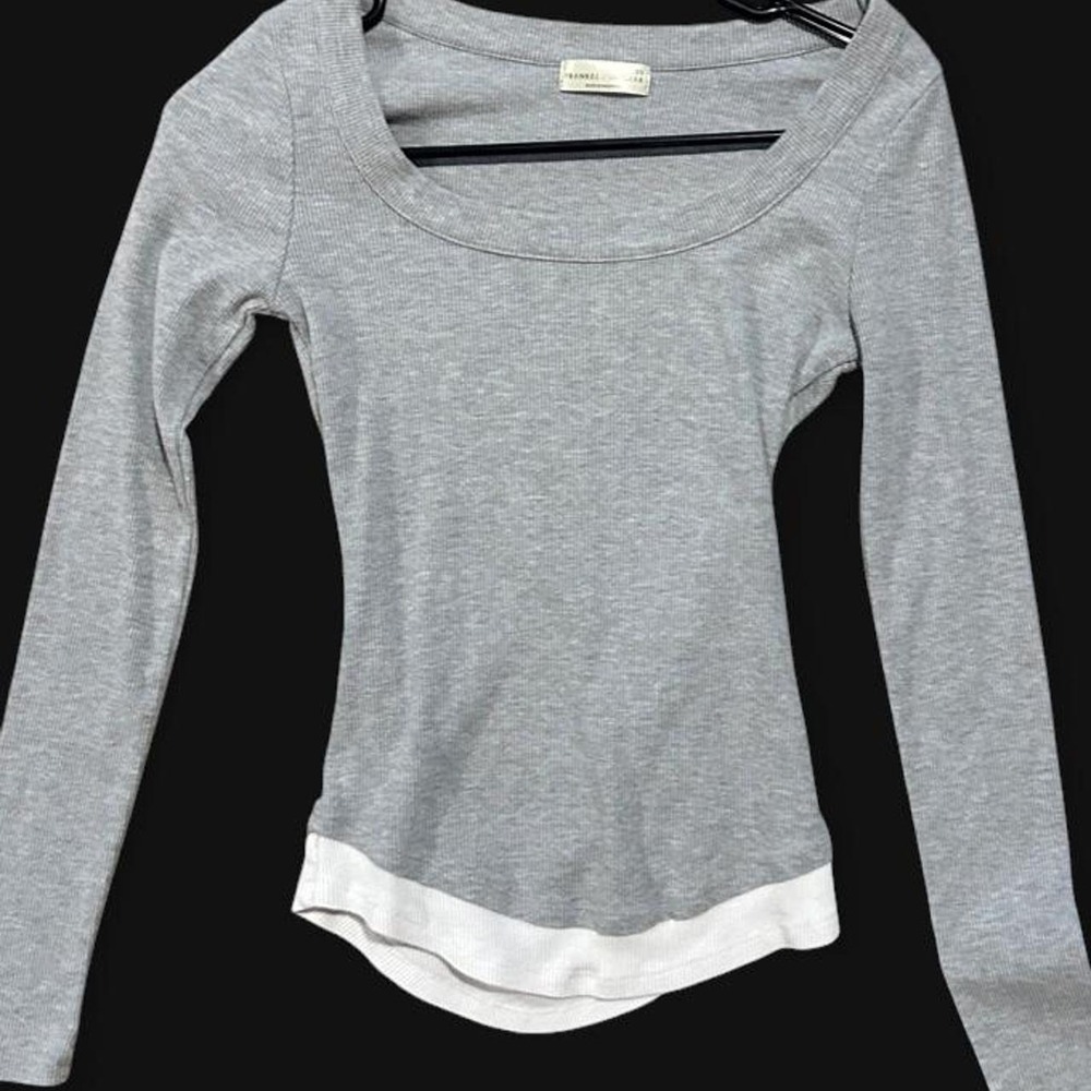 Frankee & Skylarr grey long sleeve top